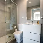 Brand New With Pool And Sea View In Lejlighed