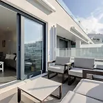 Brand New With Pool And Sea View In Appartement *