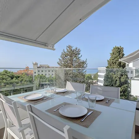 Brand New With Pool And Sea View In Apartment Marbella