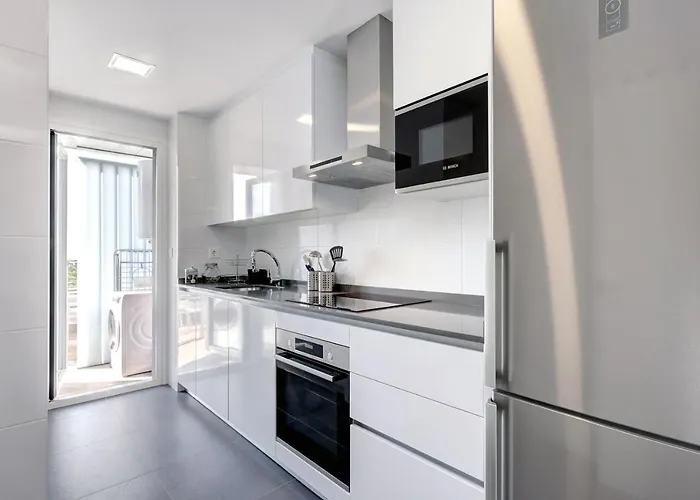 Brand New With Pool And Sea View In Apartman *