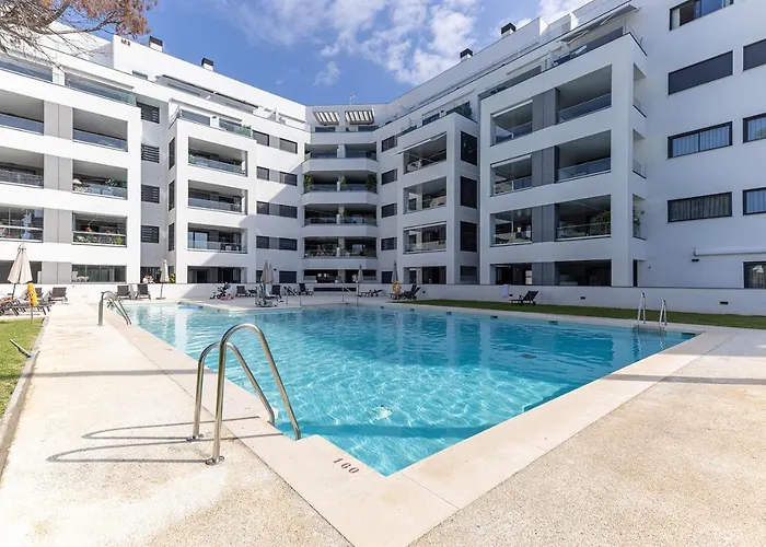 Brand New With Pool And Sea View In