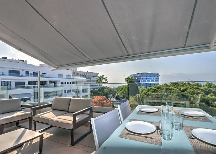 Brand New With Pool And Sea View In Apartment